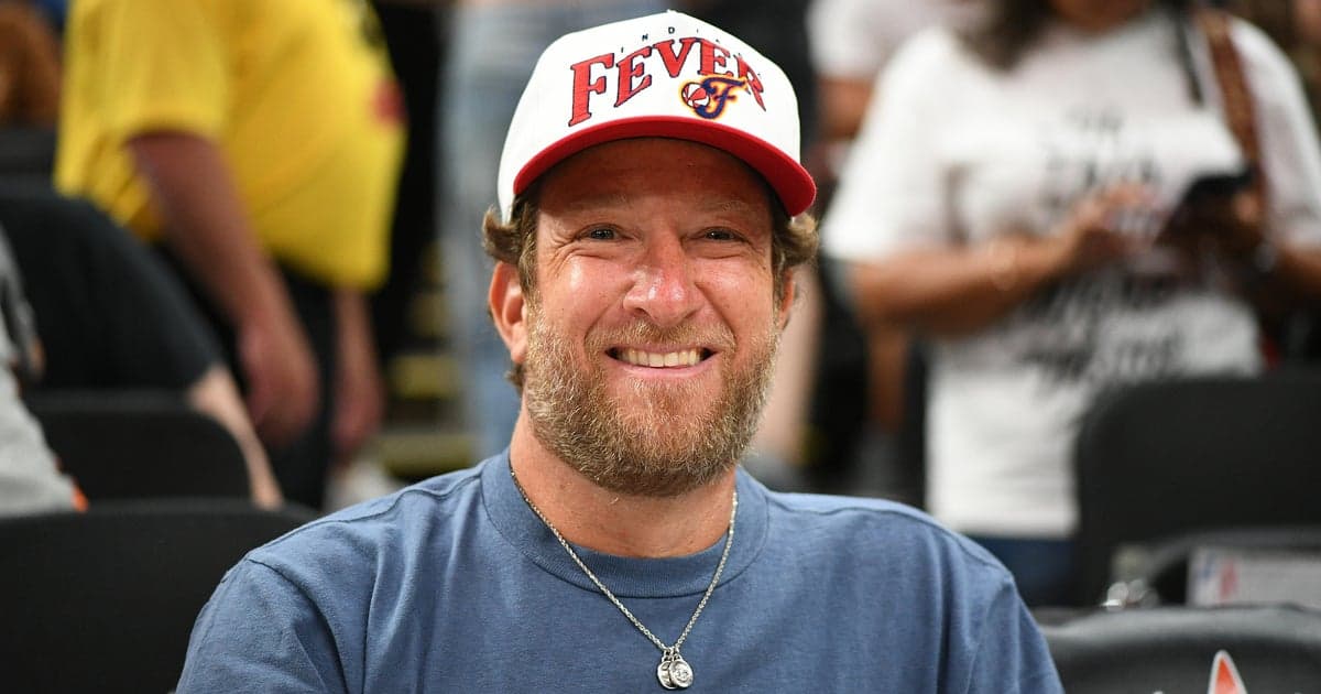 Dave Portnoy on running "Barstool Sports" like "SNL"