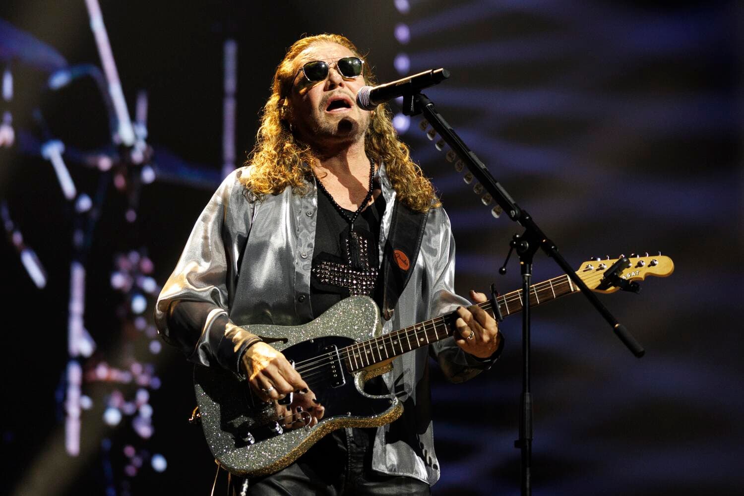 Ubícate, Oasis: Maná's Fher Olvera slams Liam Gallagher over Mexico-England forecast