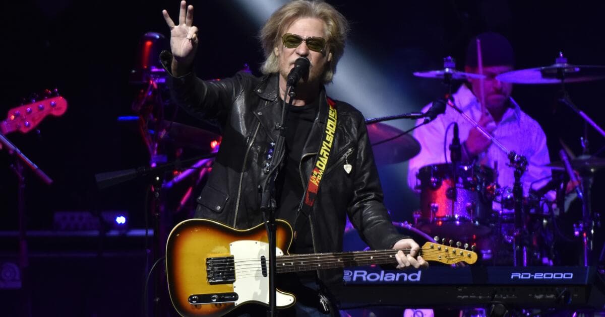 Daryl Hall says he's 'already starting to feel better' after recent kidney transplant