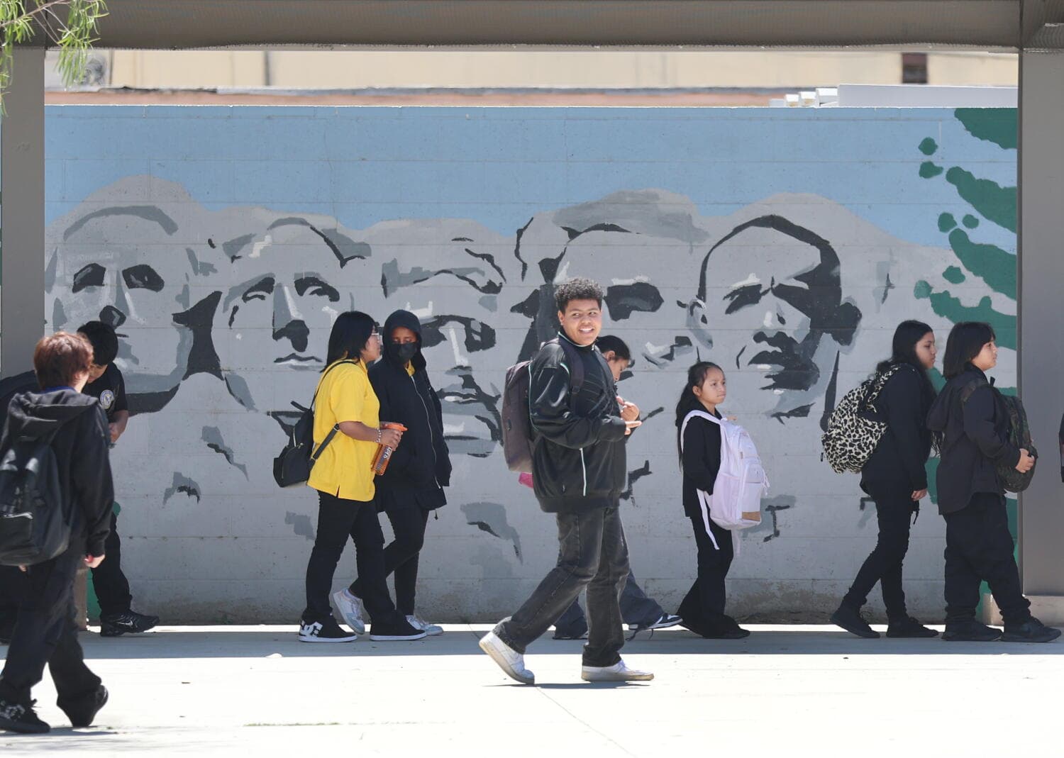 Letters to the Editor: LAUSD needs to finally right-size to better serve the taxpayers