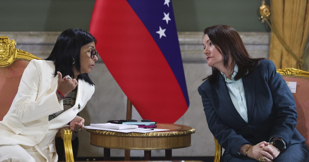 Letters to the Editor: With Venezuela oil deal, we could be repeating the mistakes we made in Iran